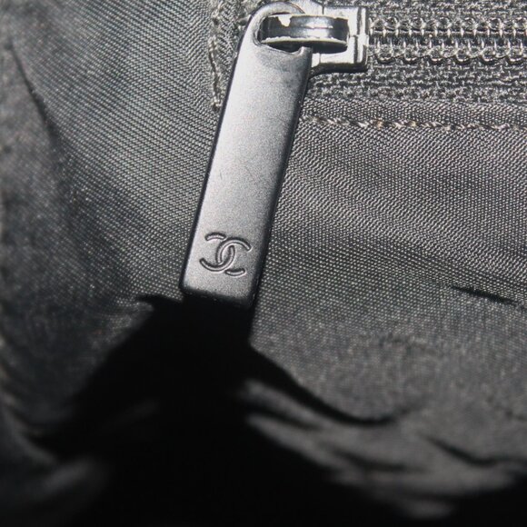 Authentic Chanel Italy Jacquard Leather Travel Line Tote Bag Purse Bag w freebie - Picture 7 of 16